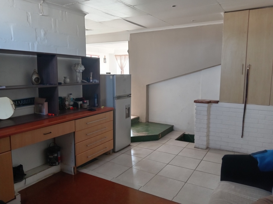 Commercial Property for Sale in White City Western Cape